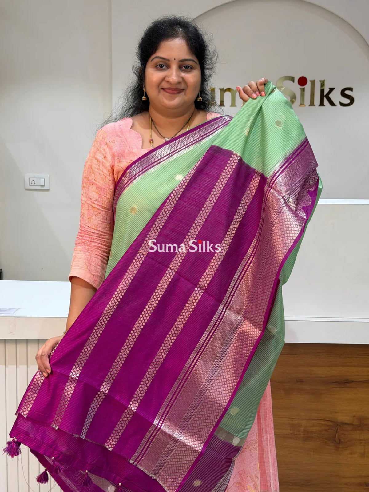 Banaras Chiniya Silk Sarees Pista Color