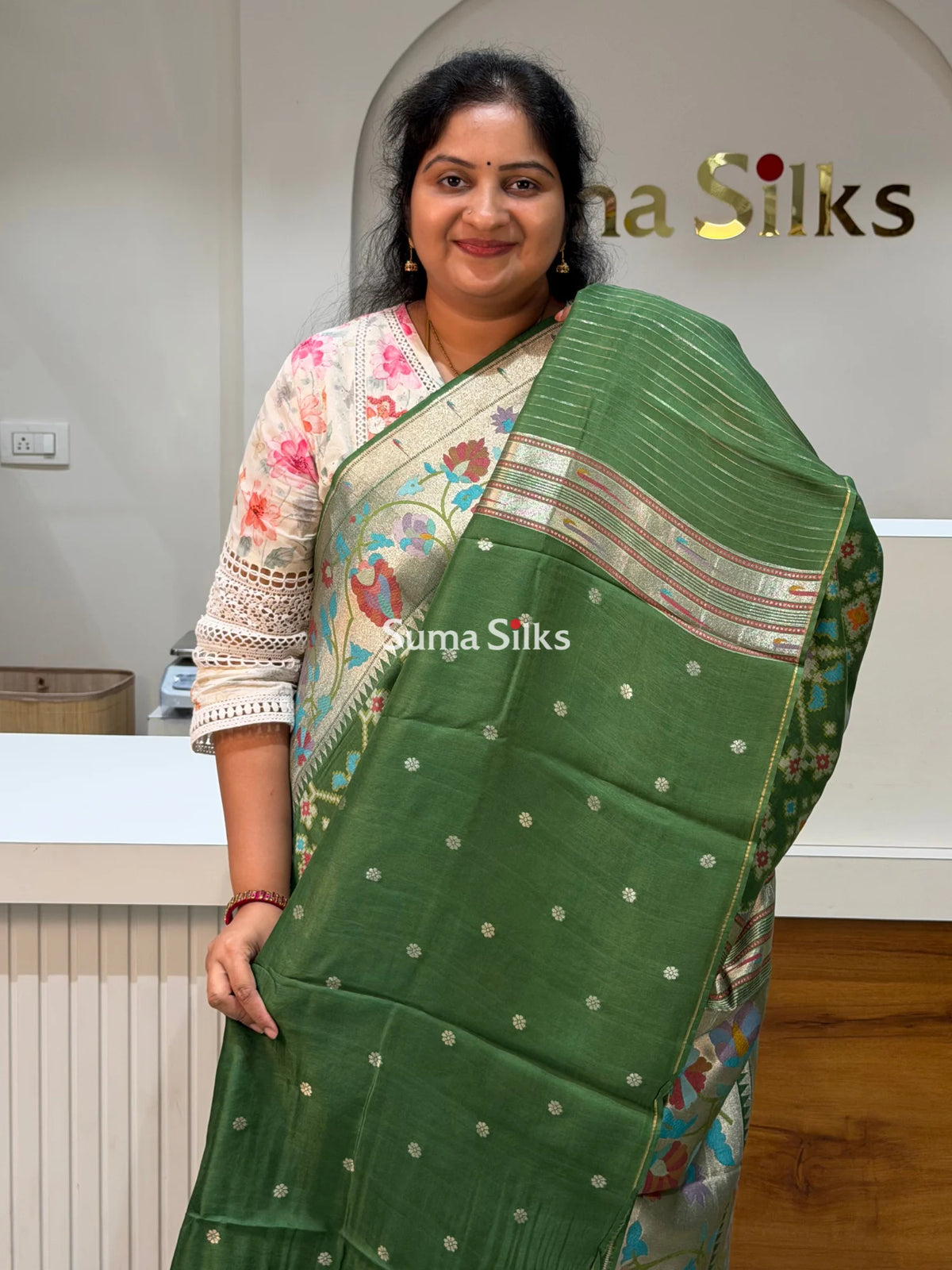 Banarasi Patola Saree with Paithani Border Green Color