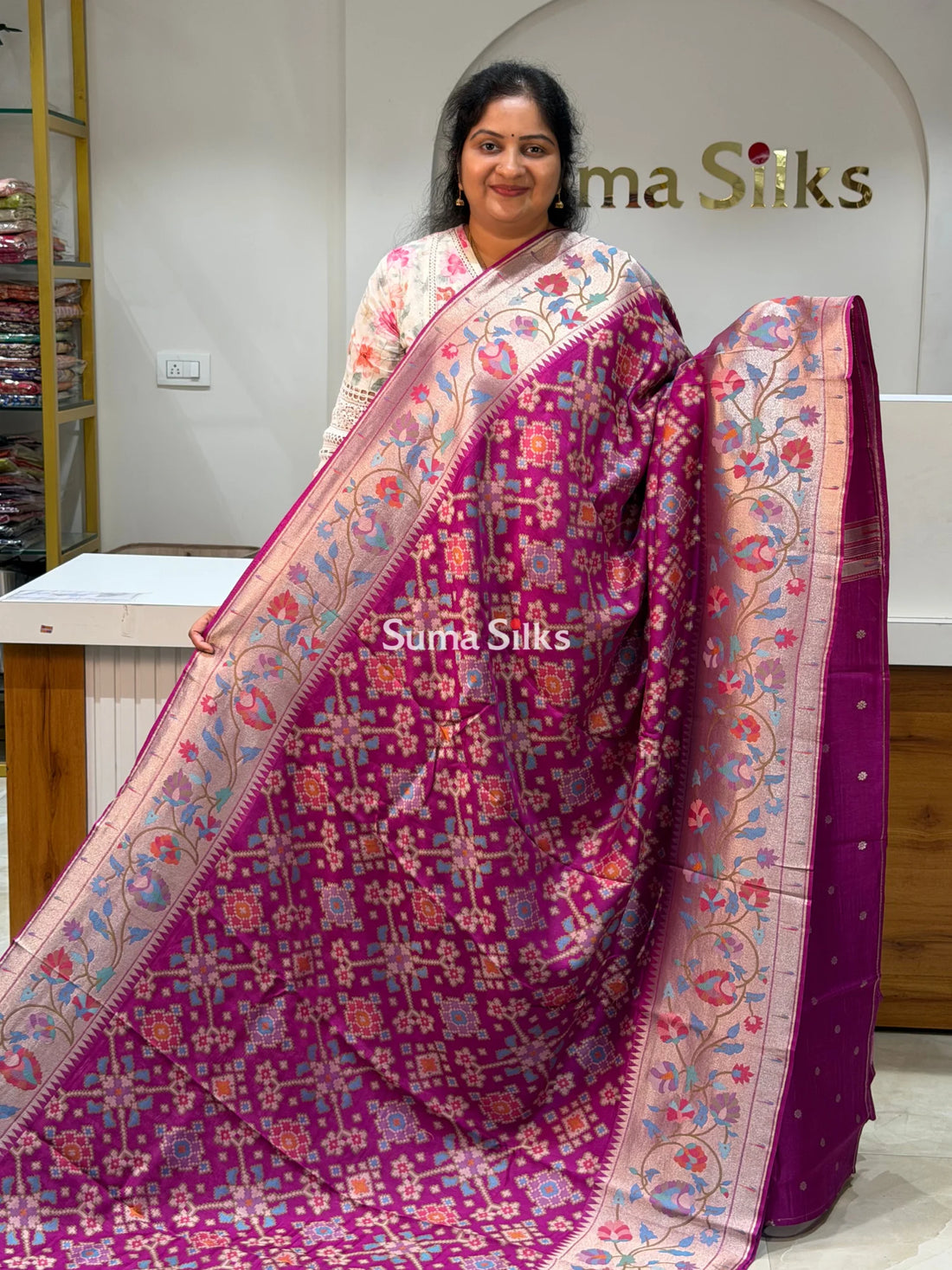Banarasi Patola Saree with Paithani Border Magenta Color