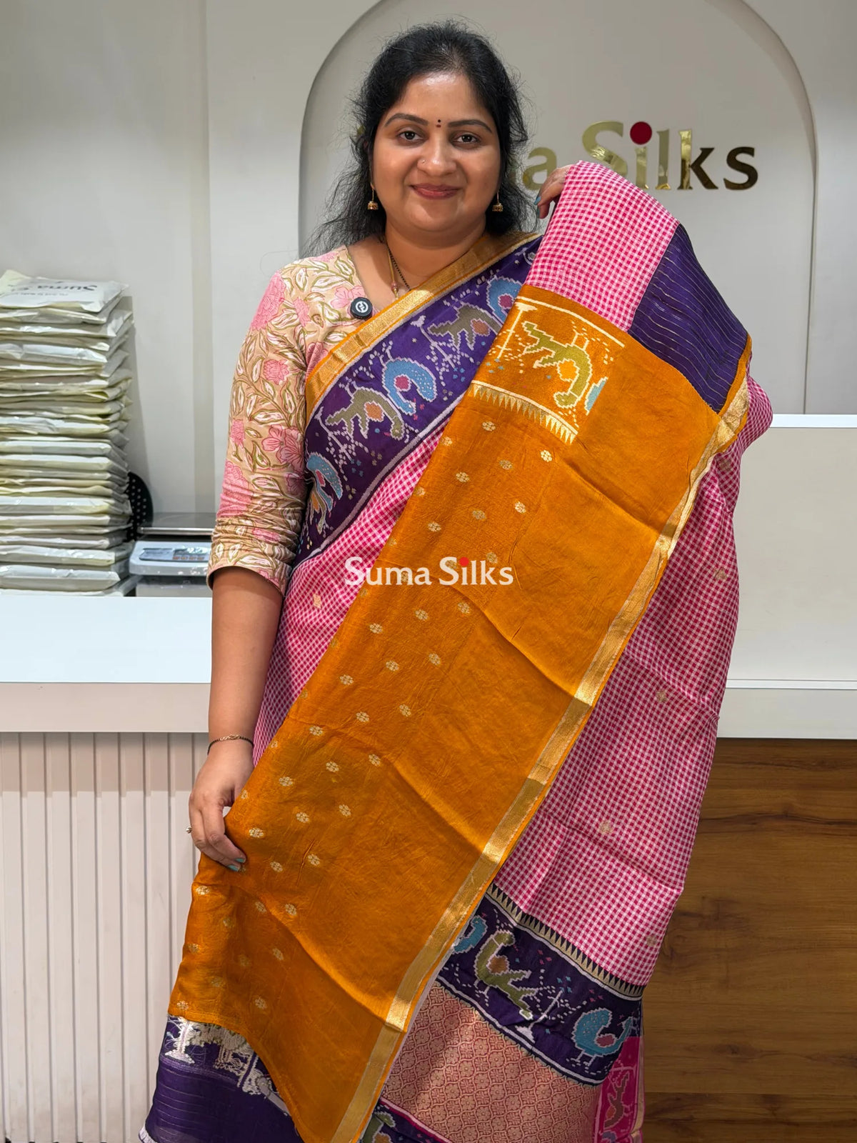 Bengal Silk Ilkal Checks Red Color Saree with Patola Border