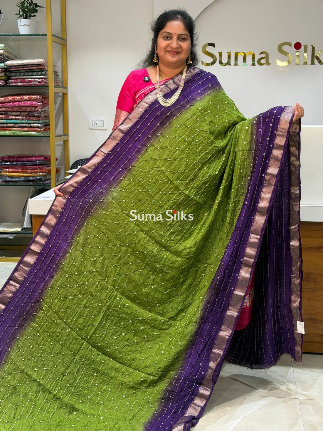 Chiniya Silk Bandhani Parrot Green Color