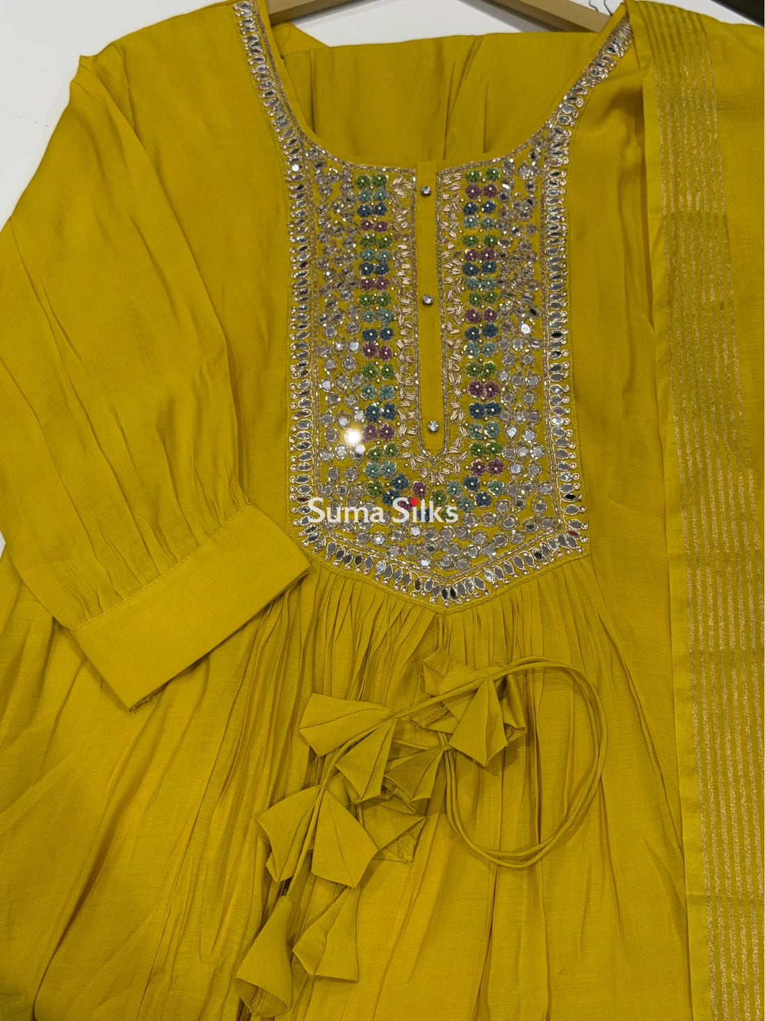 Mulchanderi Suit Set Design RDM-HIV-0626-089
