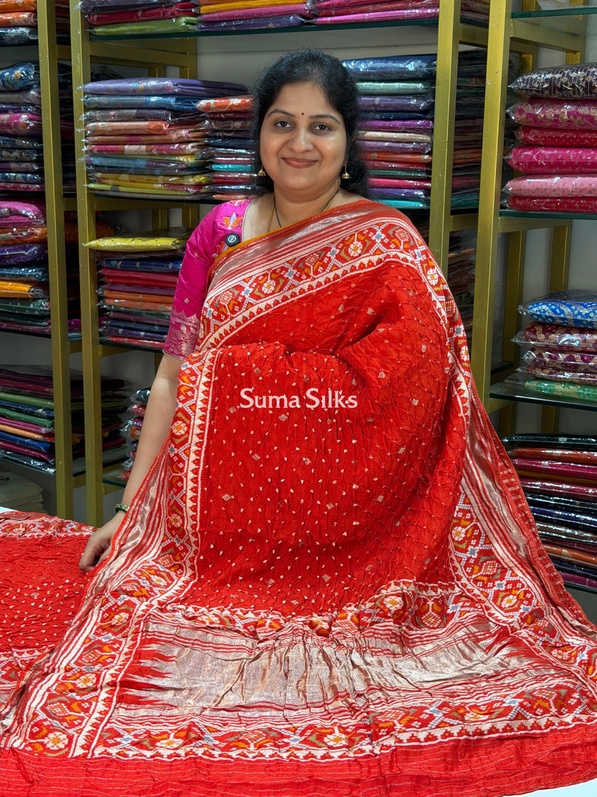Hand Bandhej Patola Border Red
