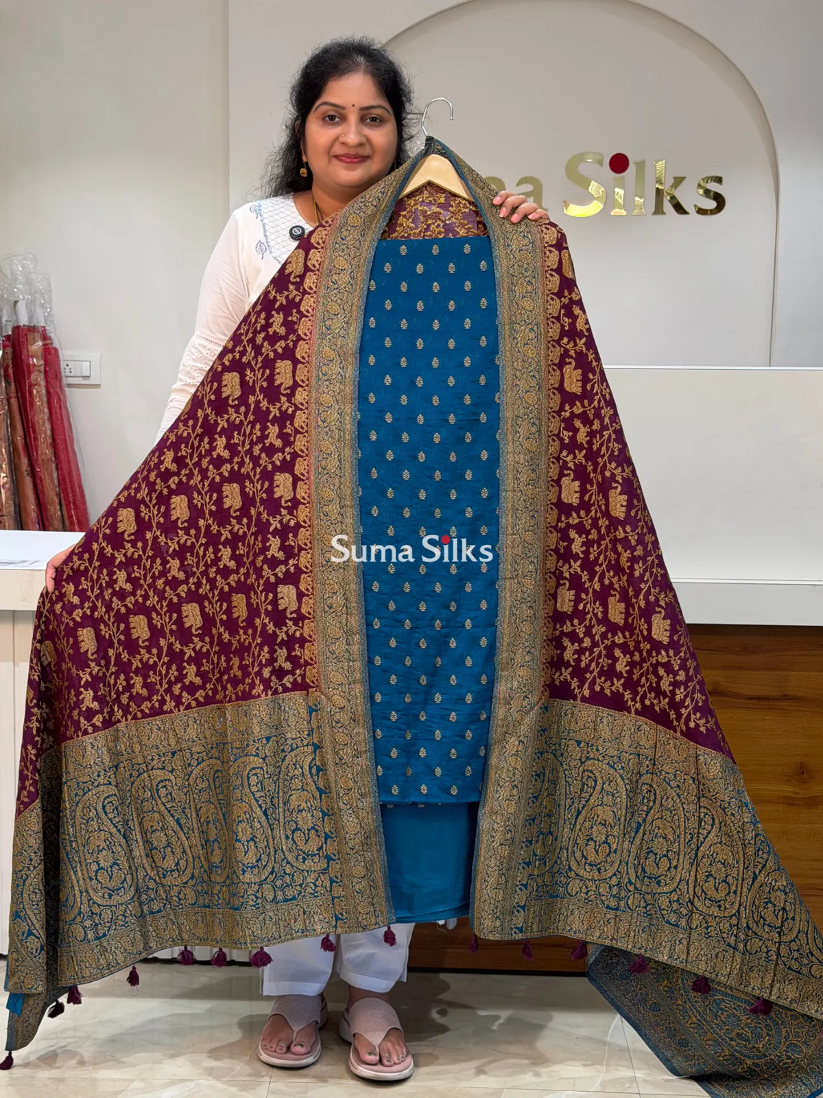 Kaddi Georgette Contrast Dupatta Peacock Blue and Wine Combination