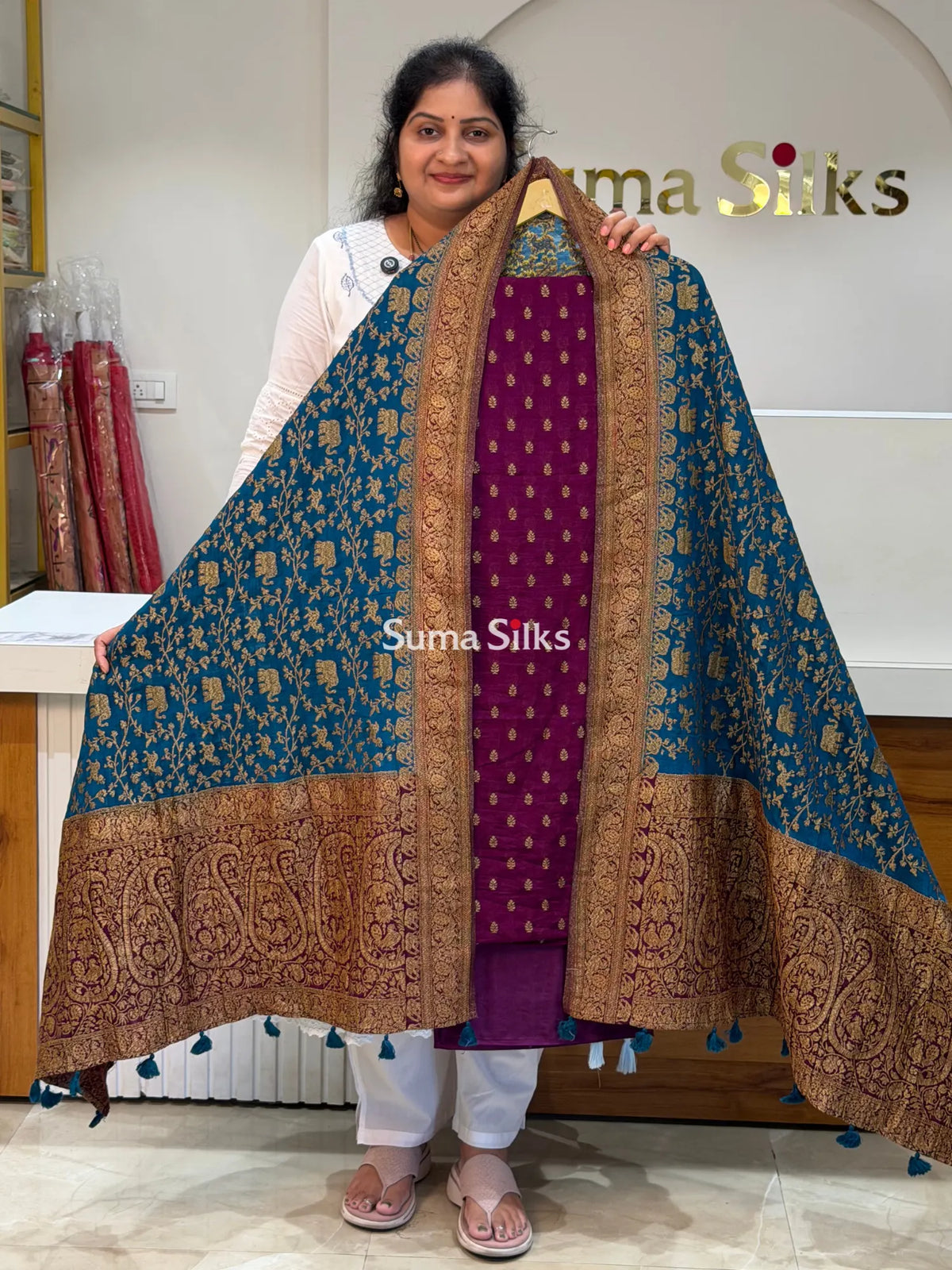 Kaddi Georgette Contrast Dupatta Wine and Peacock Blue Combination