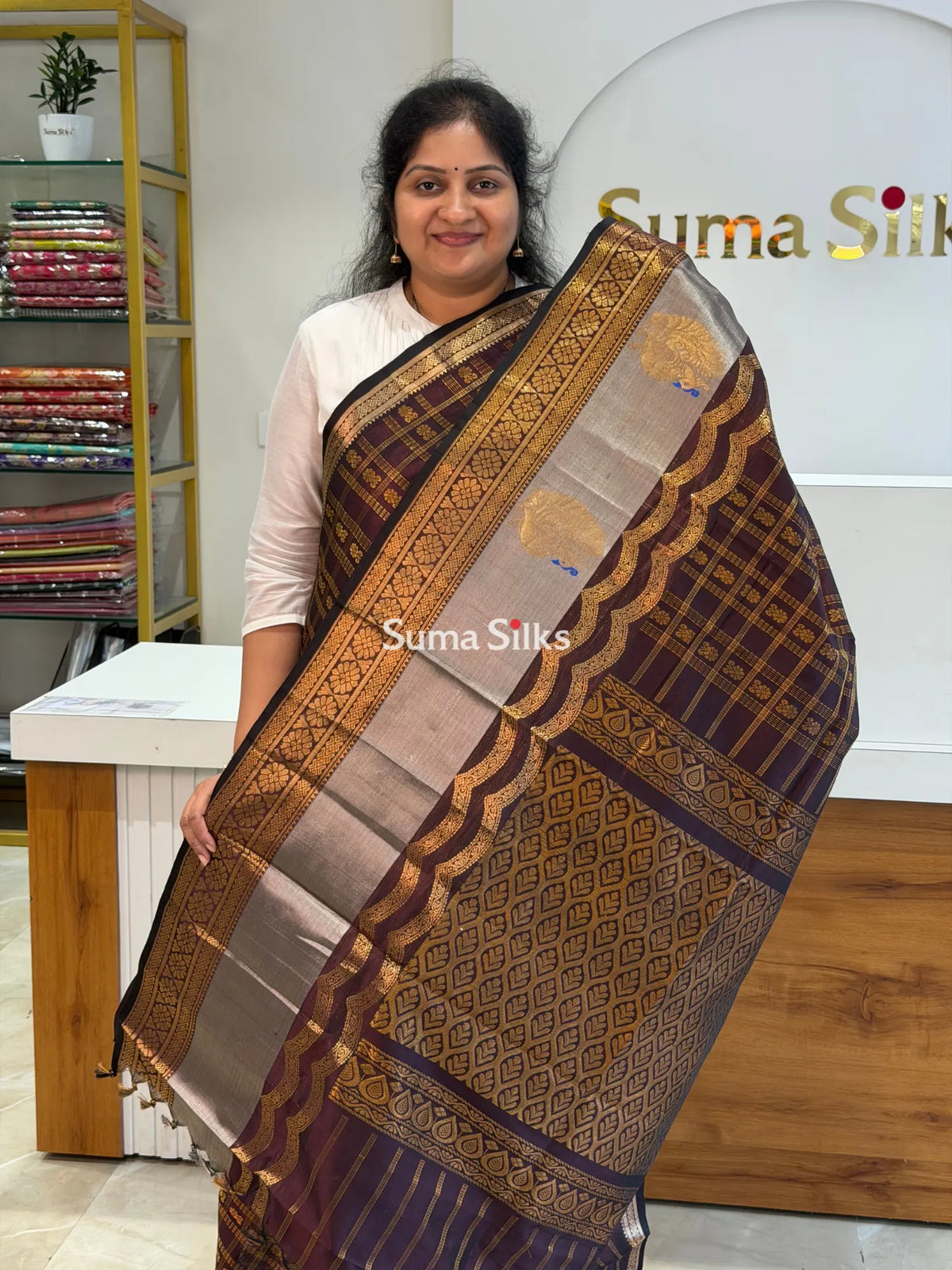 Mangalagiri Pattu Handloom Saree Scalap Brown SSS1468-4