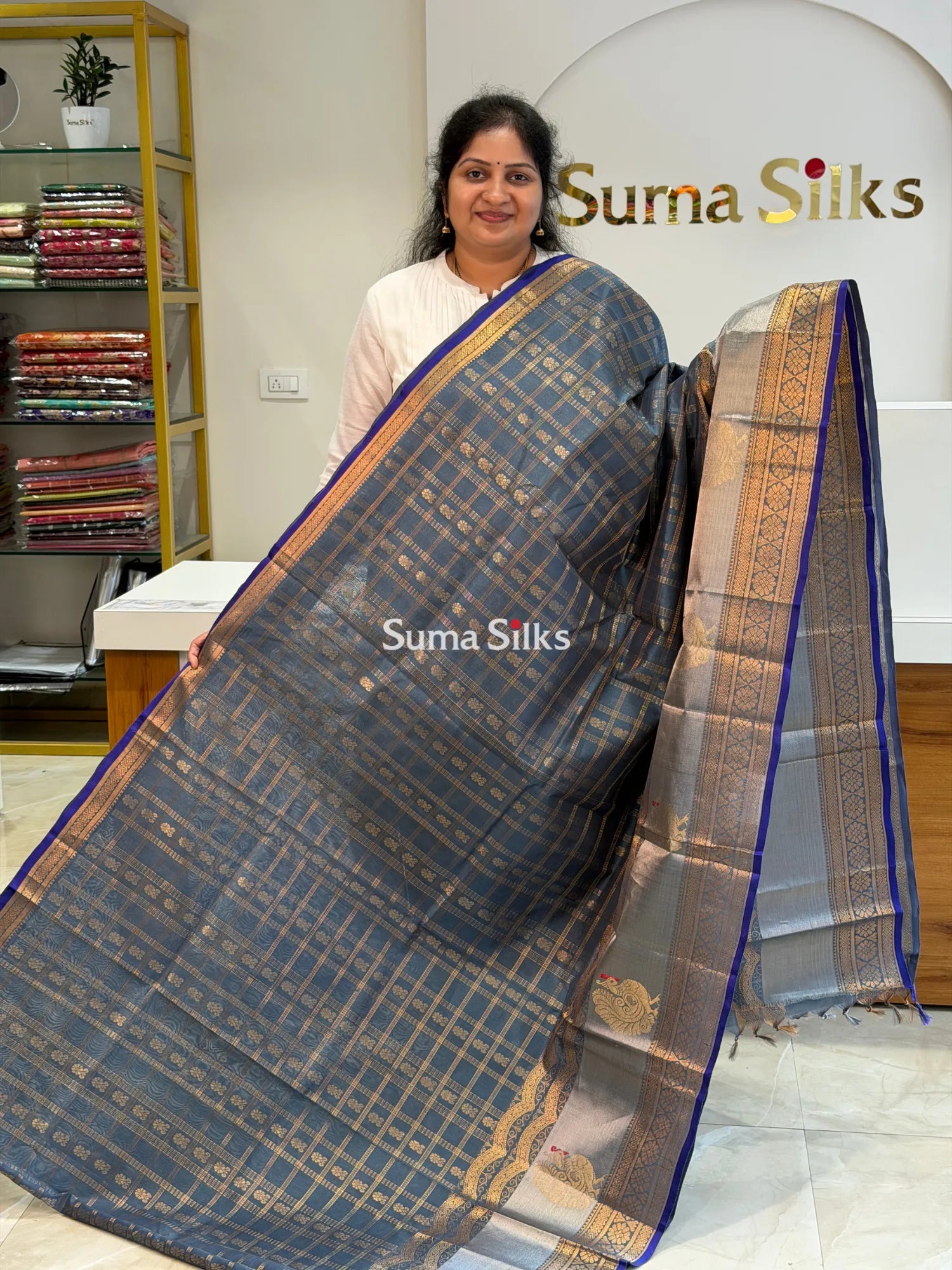 Mangalagiri Pattu Handloom Saree Scalap Grey SSS1468-2