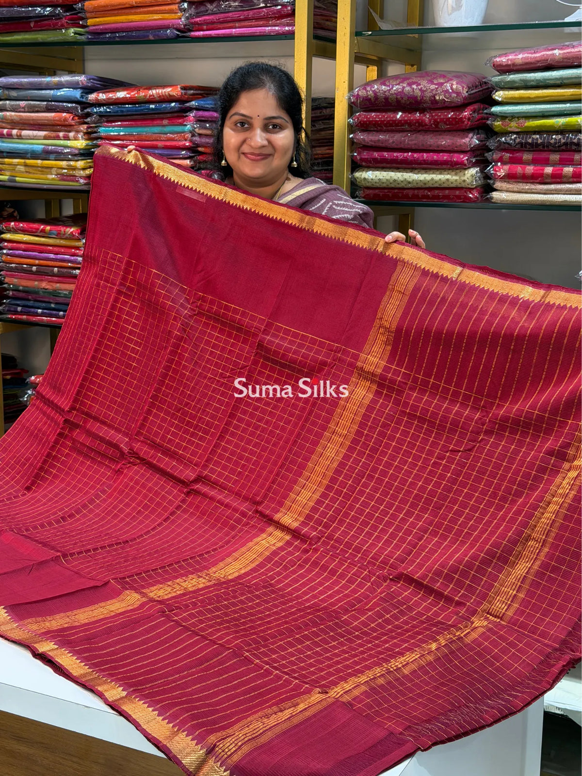 Mangalagiri Checks Gap Border Handloom Maroon