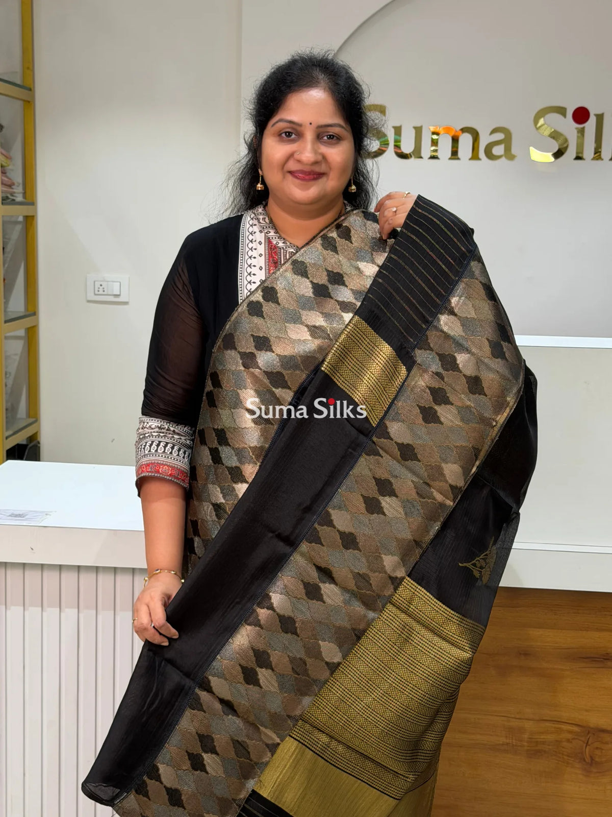 Manipuri Kota Attach Border Black