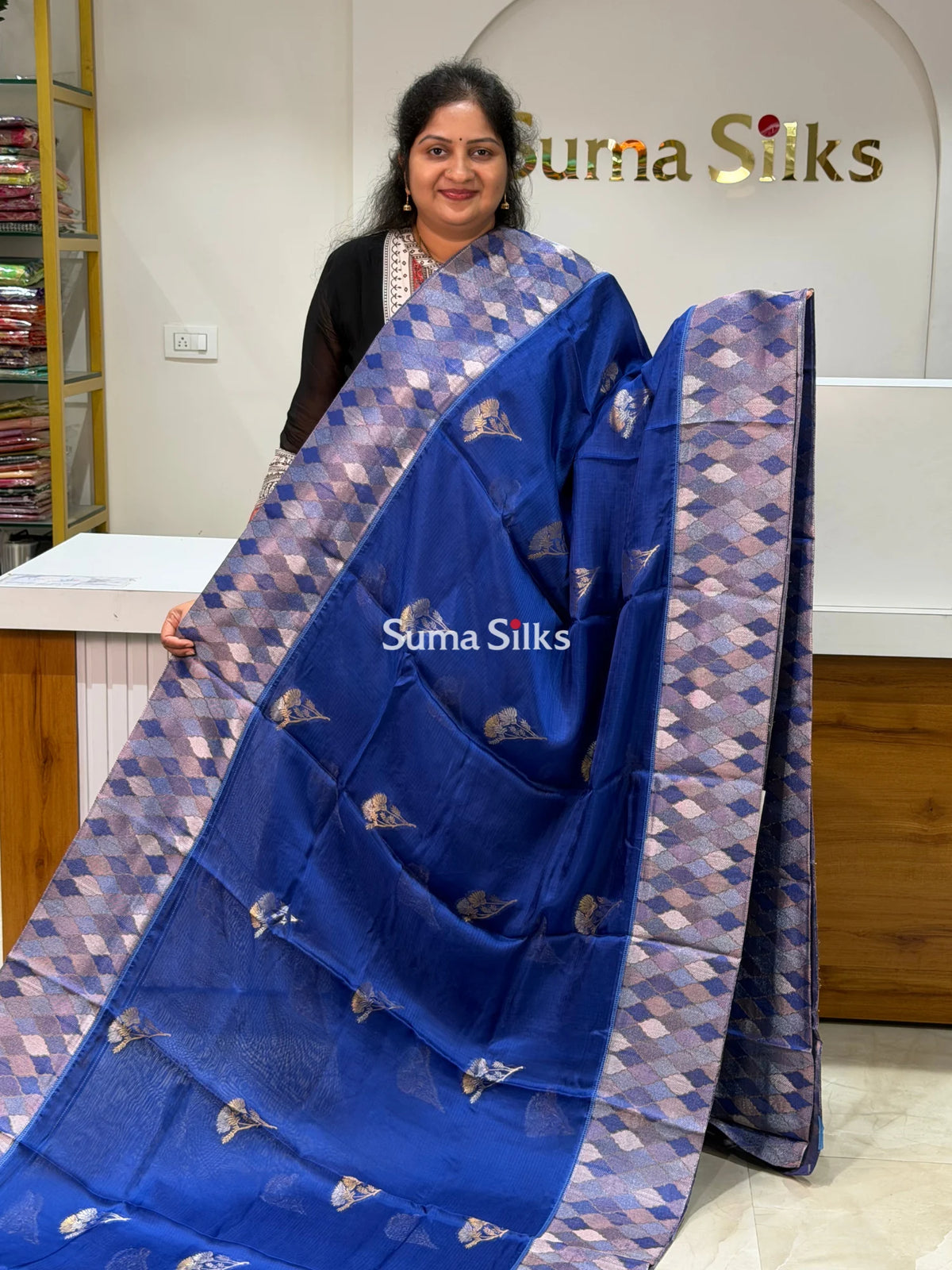 Manipuri Kota Attach Border Blue