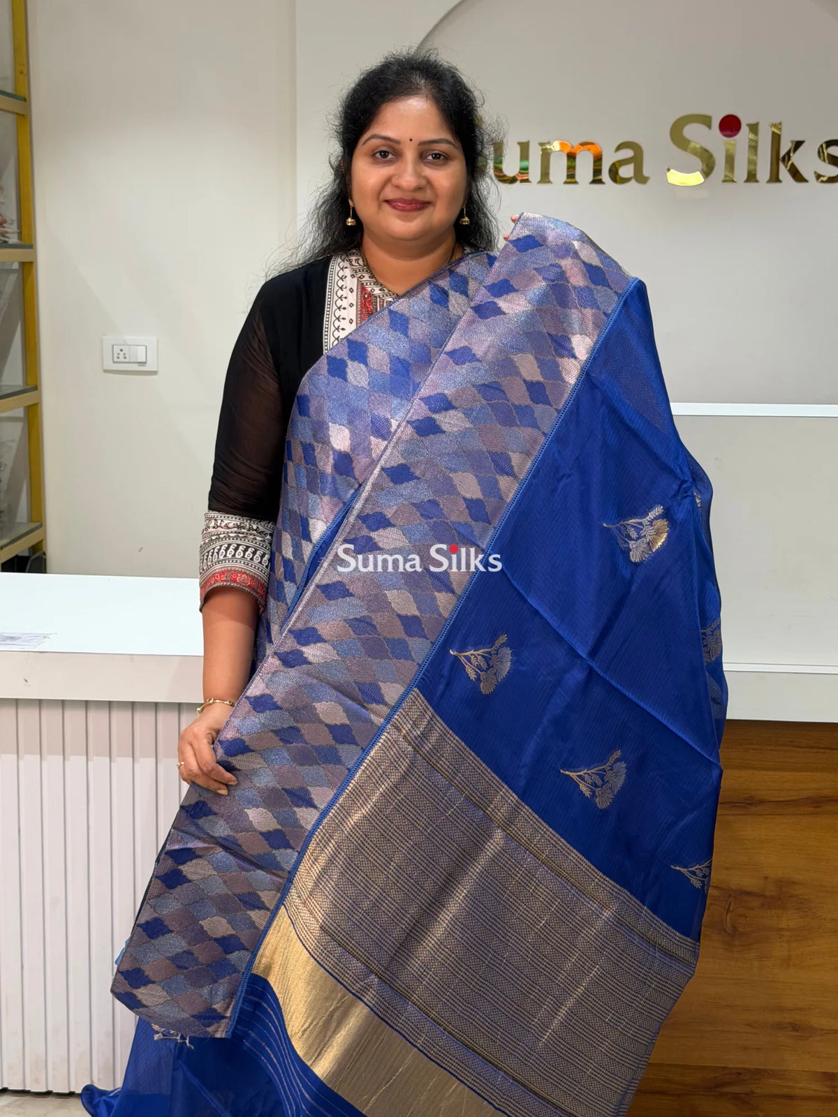 Manipuri Kota Attach Border Blue