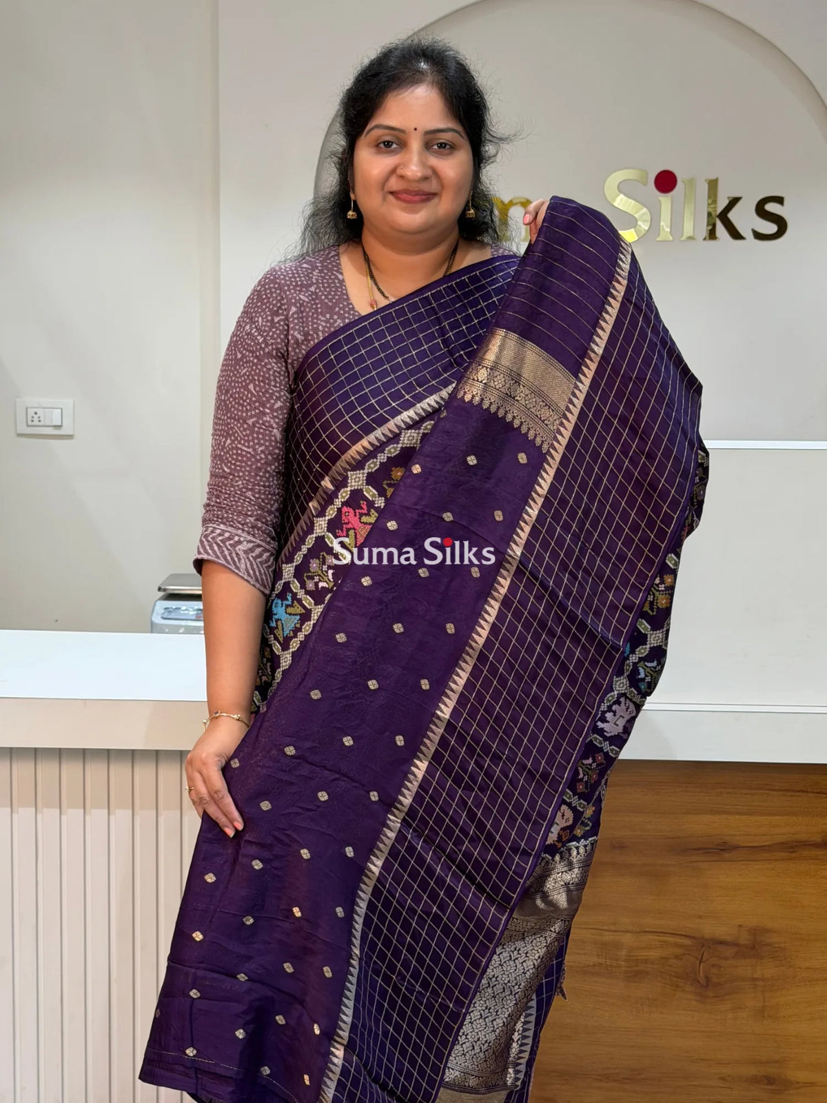 Moonga Crepe Patola Checks Border Saree Purple Color