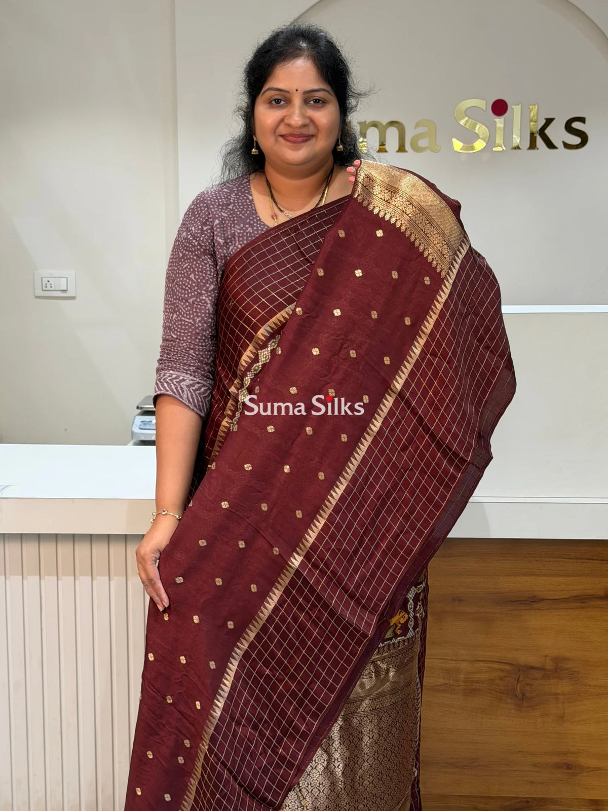 Moonga Crepe Patola Checks Border Saree Wine Color
