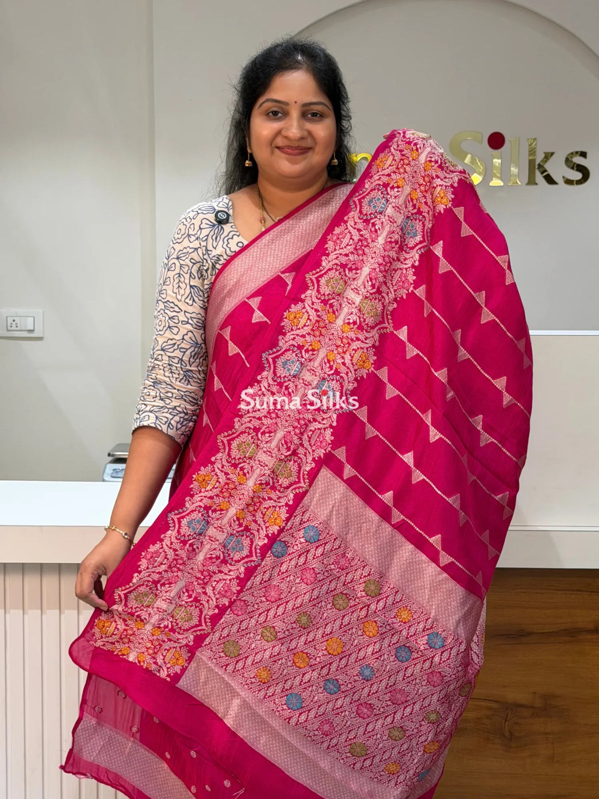 Moonga Crepe Silk Saree Pink Color