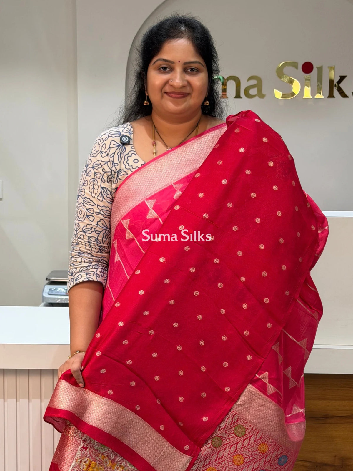 Moonga Crepe Silk Saree Red Color