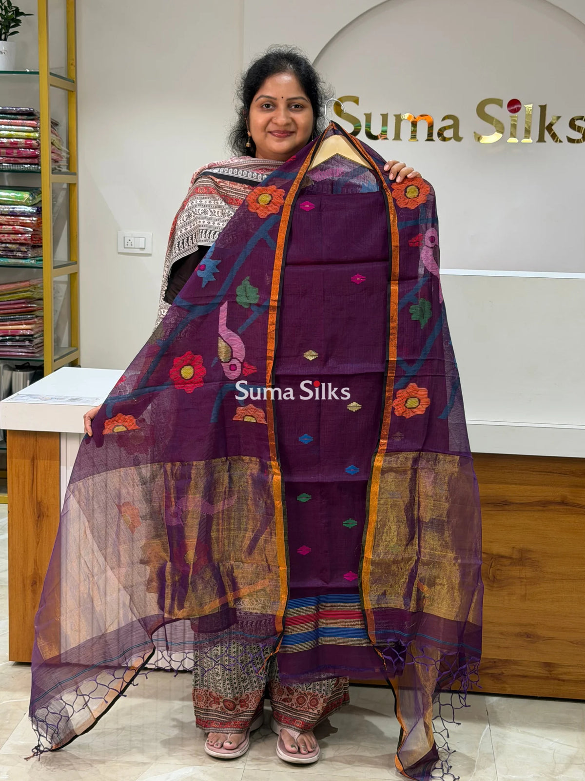 Muslin Jamdani Allover Diamnod Motifs Top with Birds Dupatta Wine