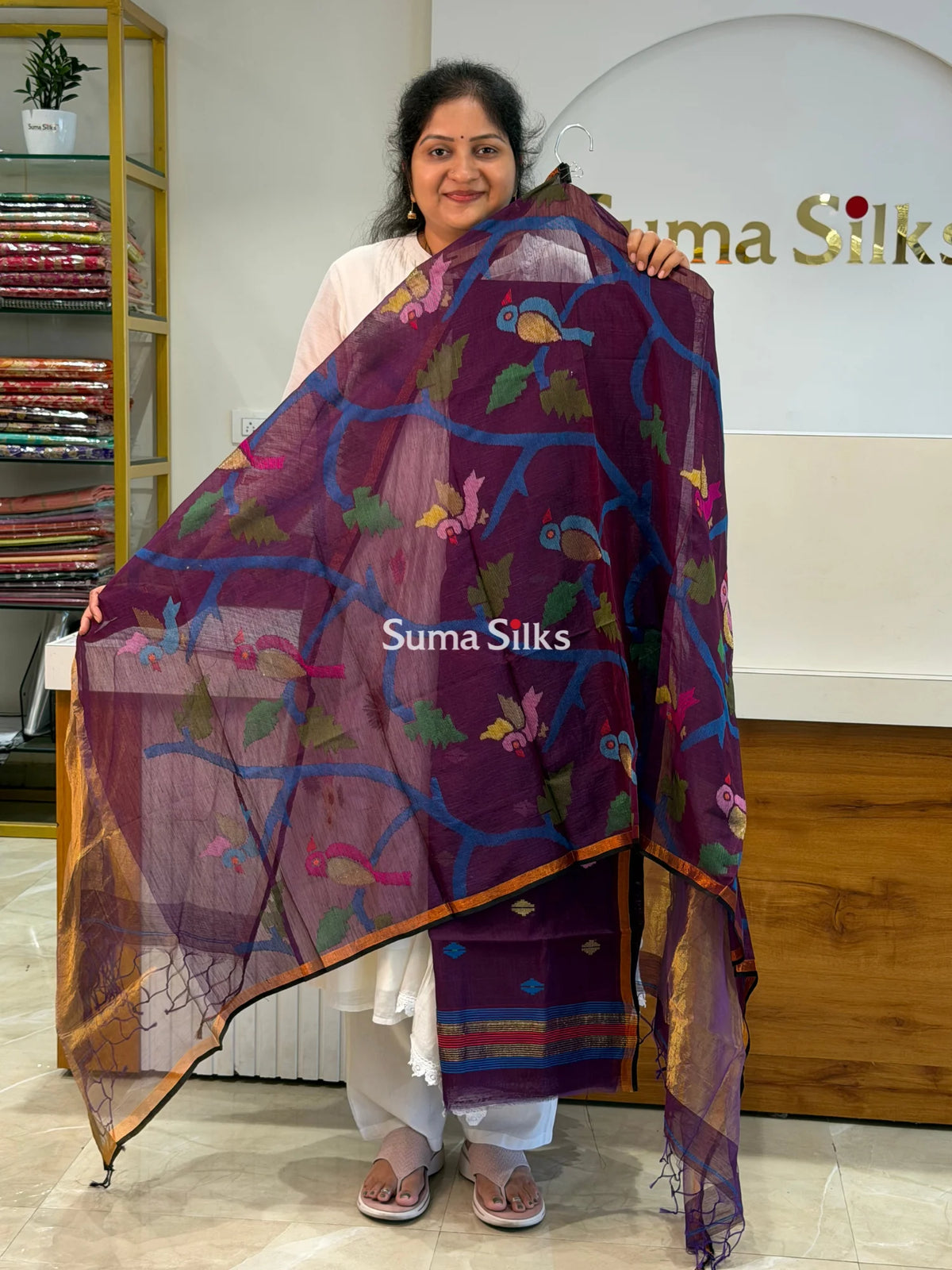 Muslin Jamdani Allover Diamnod Motifs Top with Birds Dupatta Wine