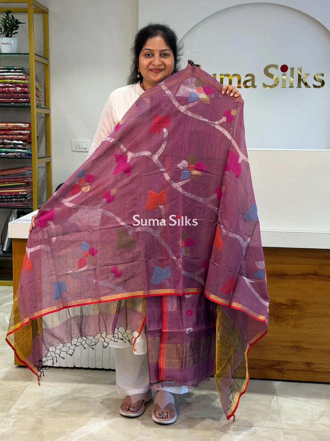 Muslin Jamdani Allover Floral Dupatta Dark Onion