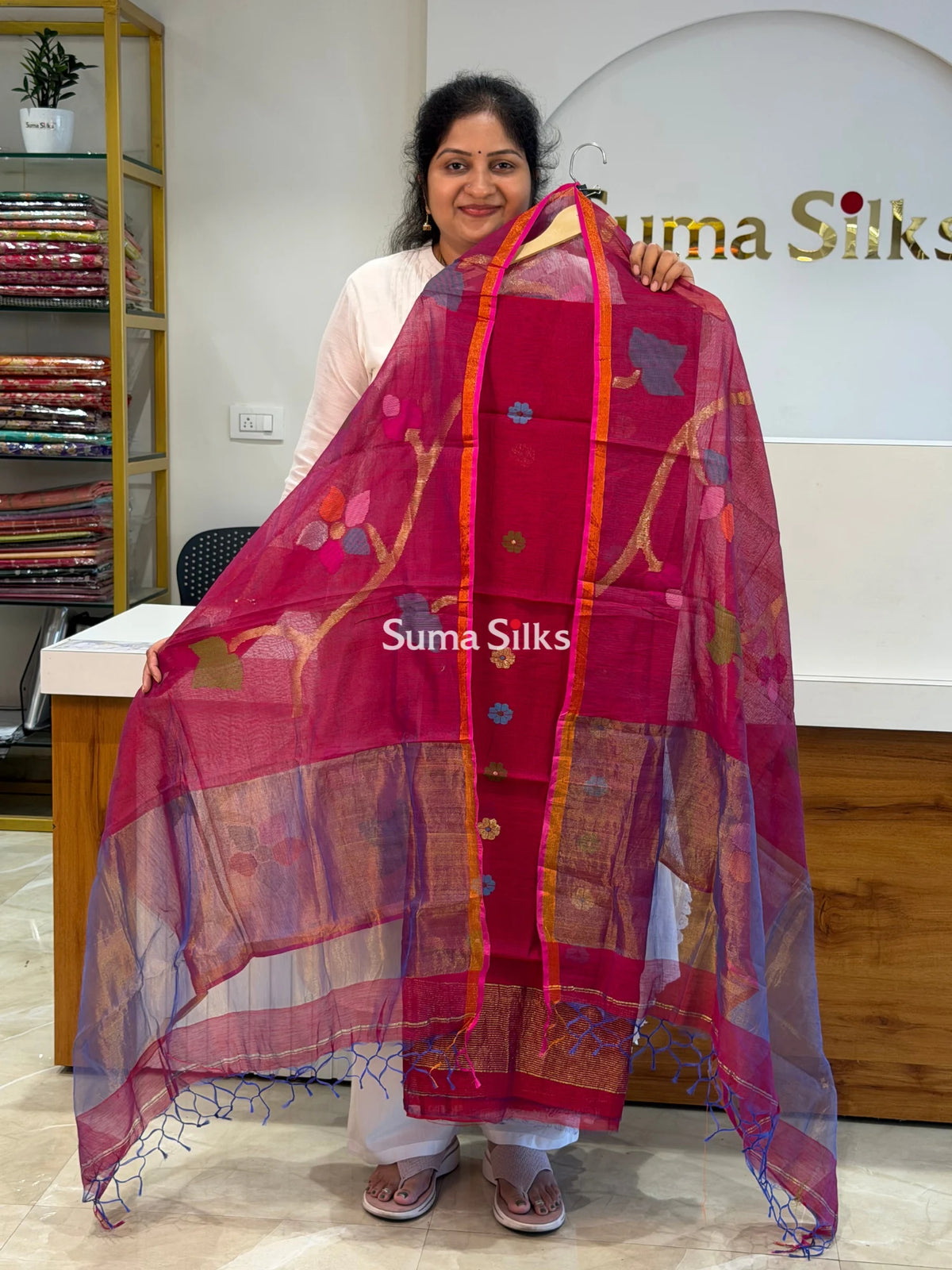 Muslin Jamdani Allover Floral Dupatta Magenta SSS1529-13