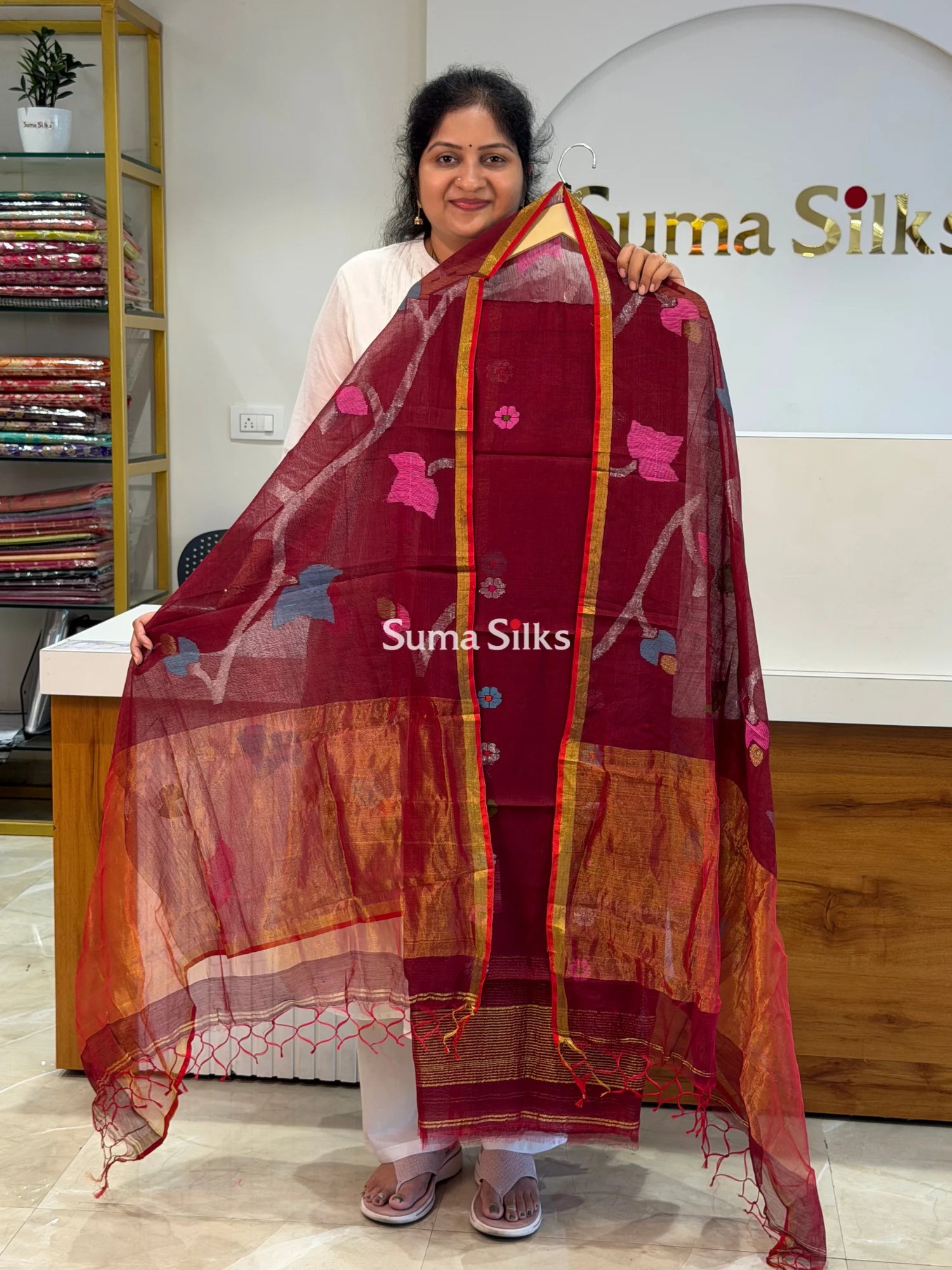 Muslin Jamdani Allover Floral Dupatta Maroon SSS1529-2