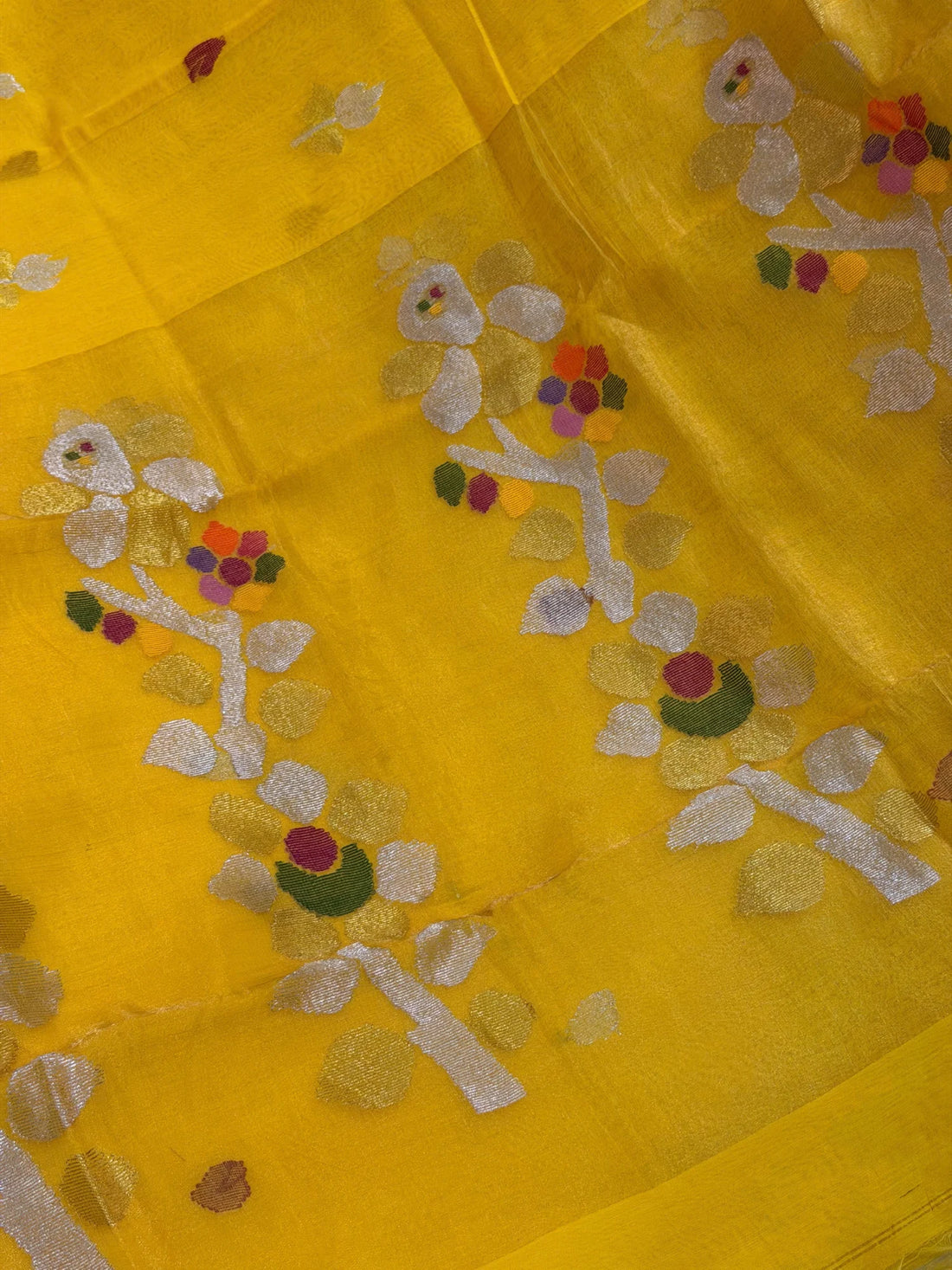 Muslin Jamdani Creeper Yellow