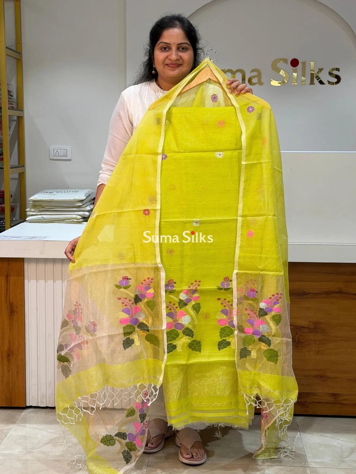 Muslin Jamdani Hibiscus Design Parrot Green