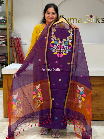 Muslin Jamdani Neck Flowers Wine