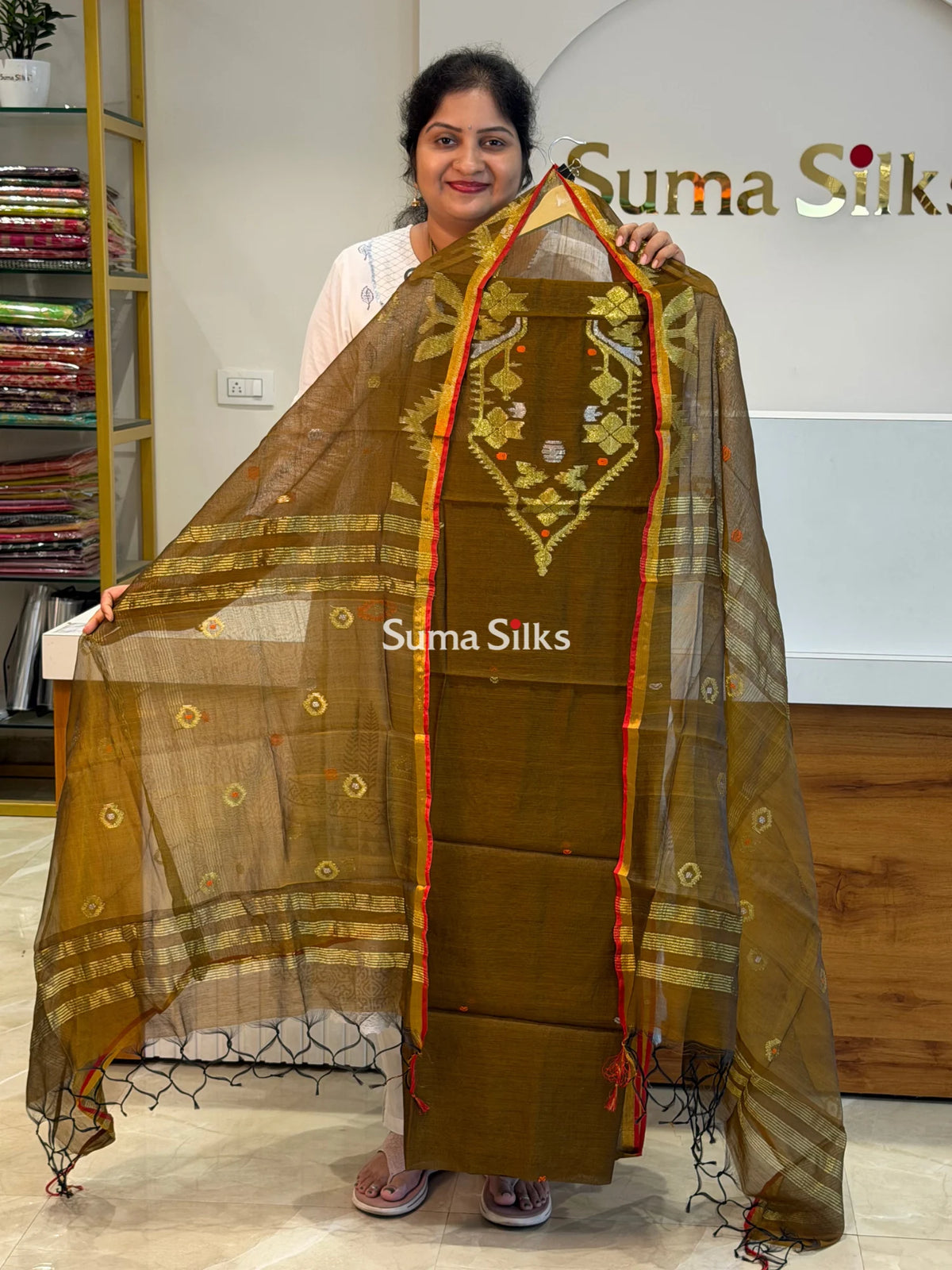 Muslin Jamdani Neck Pattern