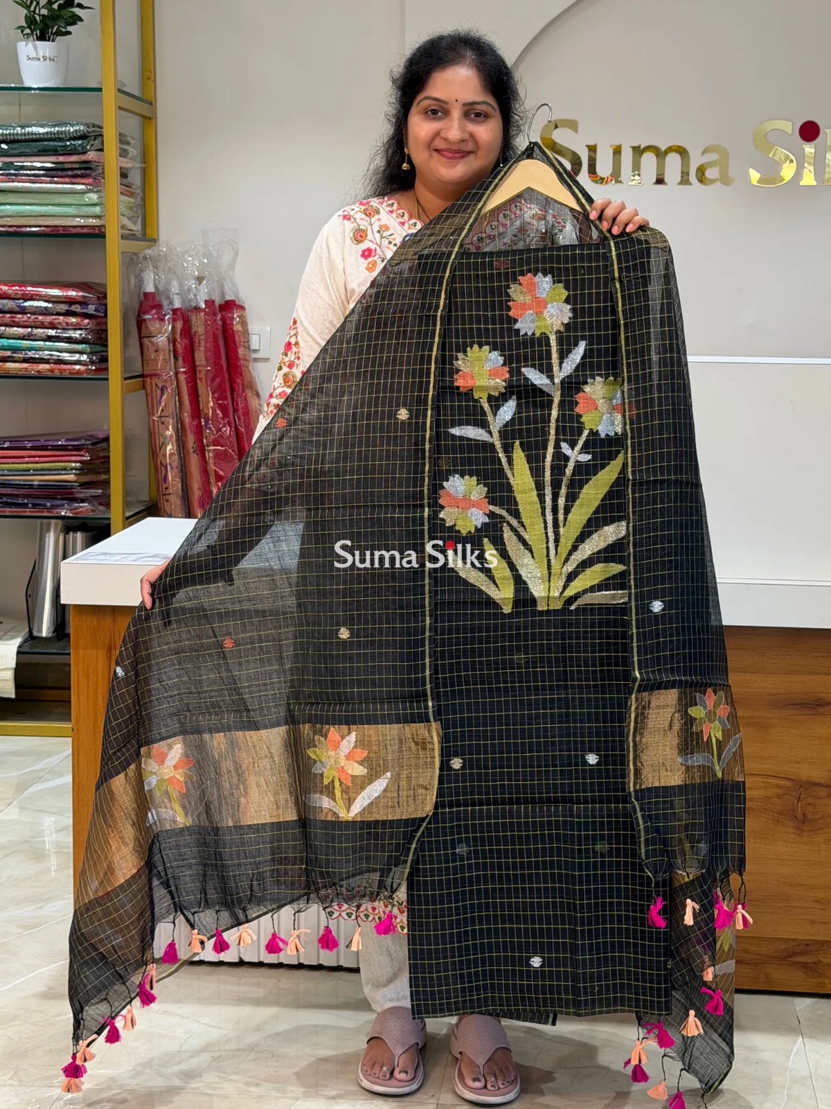 Muslin Jamdani Small Checks Flower Design Black Color