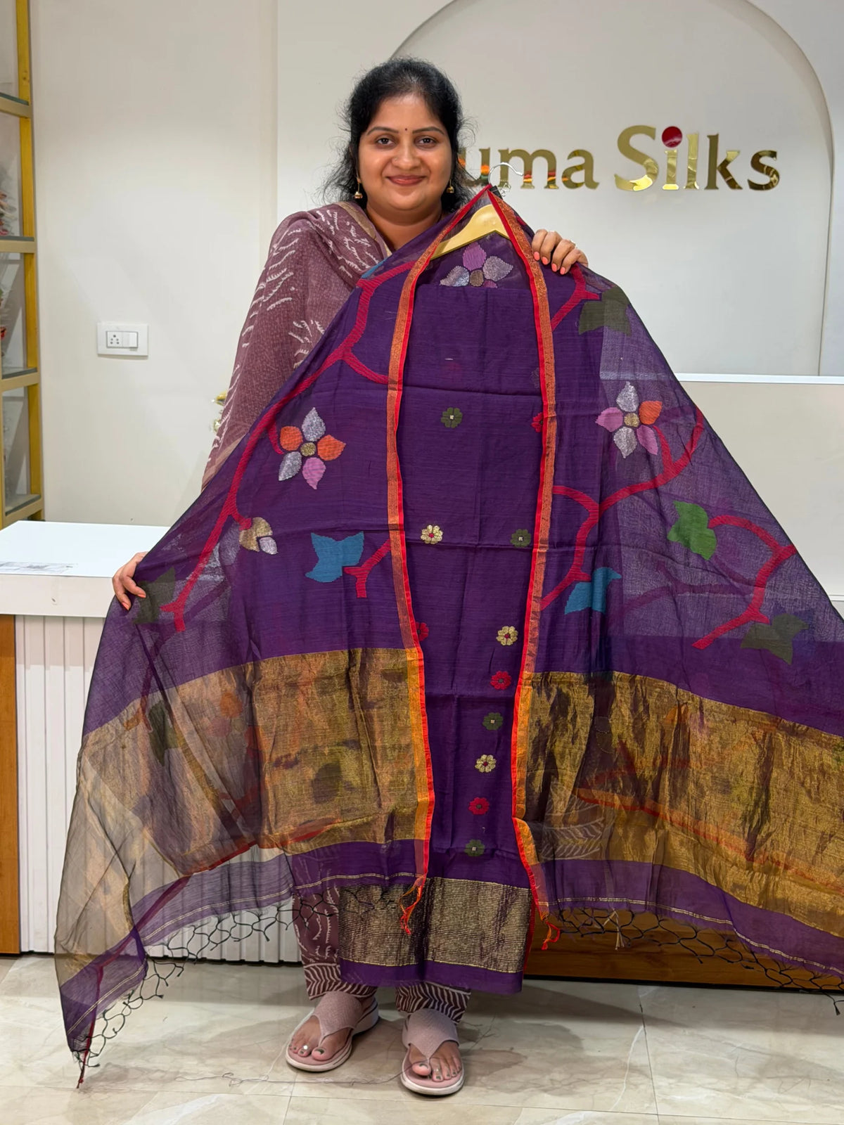 Muslin Jamdani Allover Floral Dupatta Purple