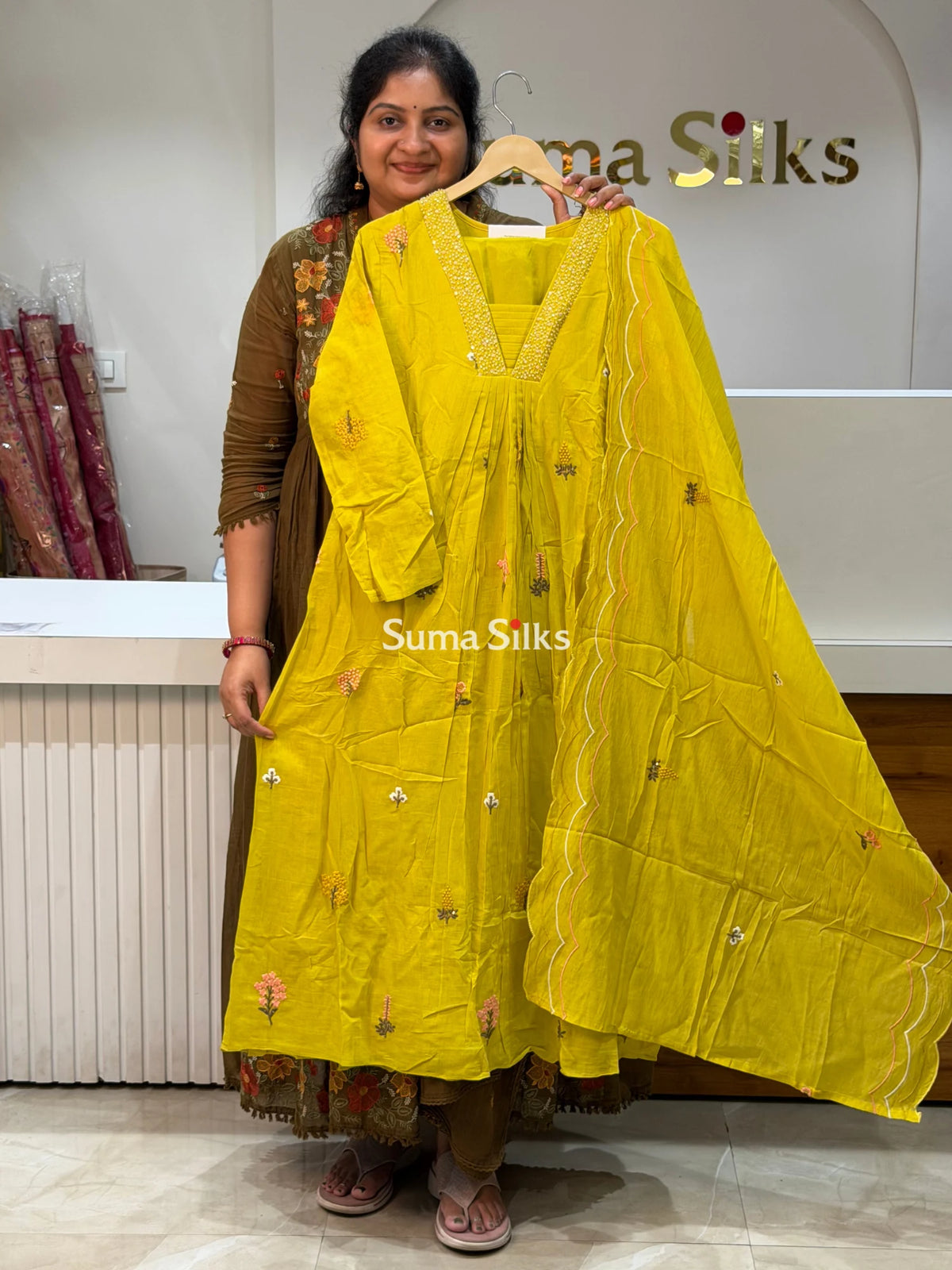 Pure Mulchanderi Suit Set