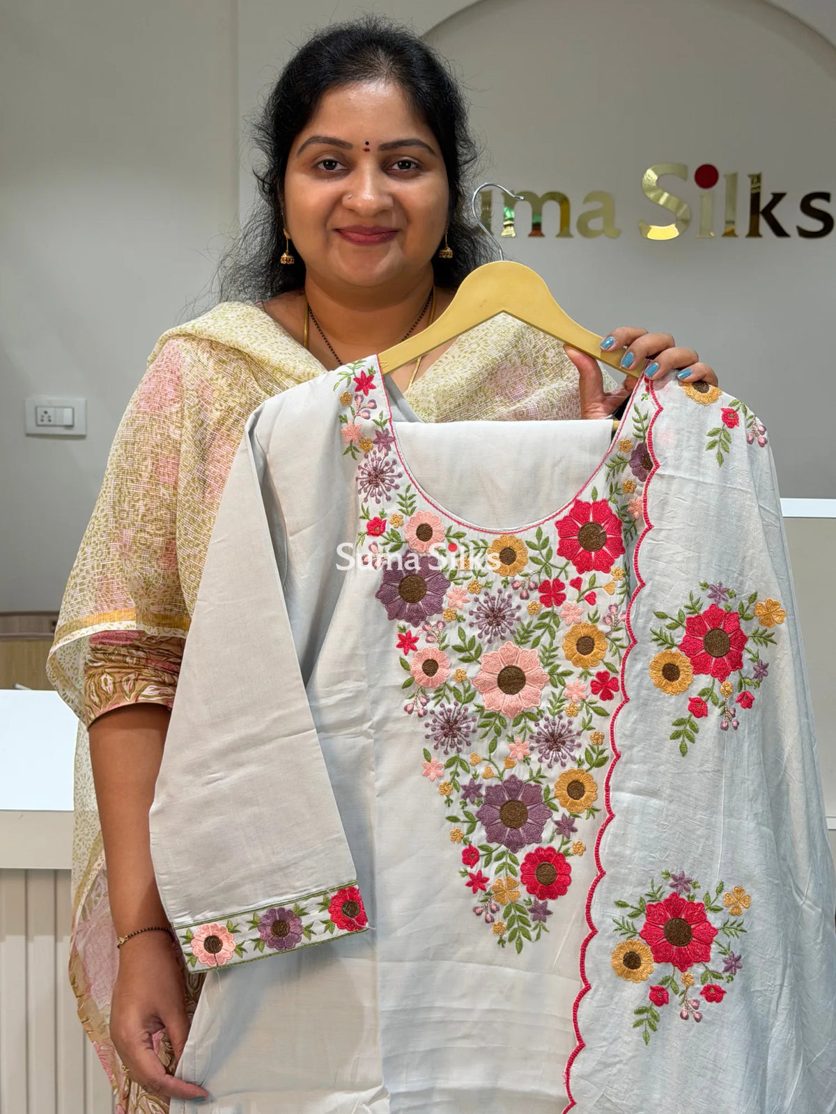 Roman Silk Suit Set Light Grey Color