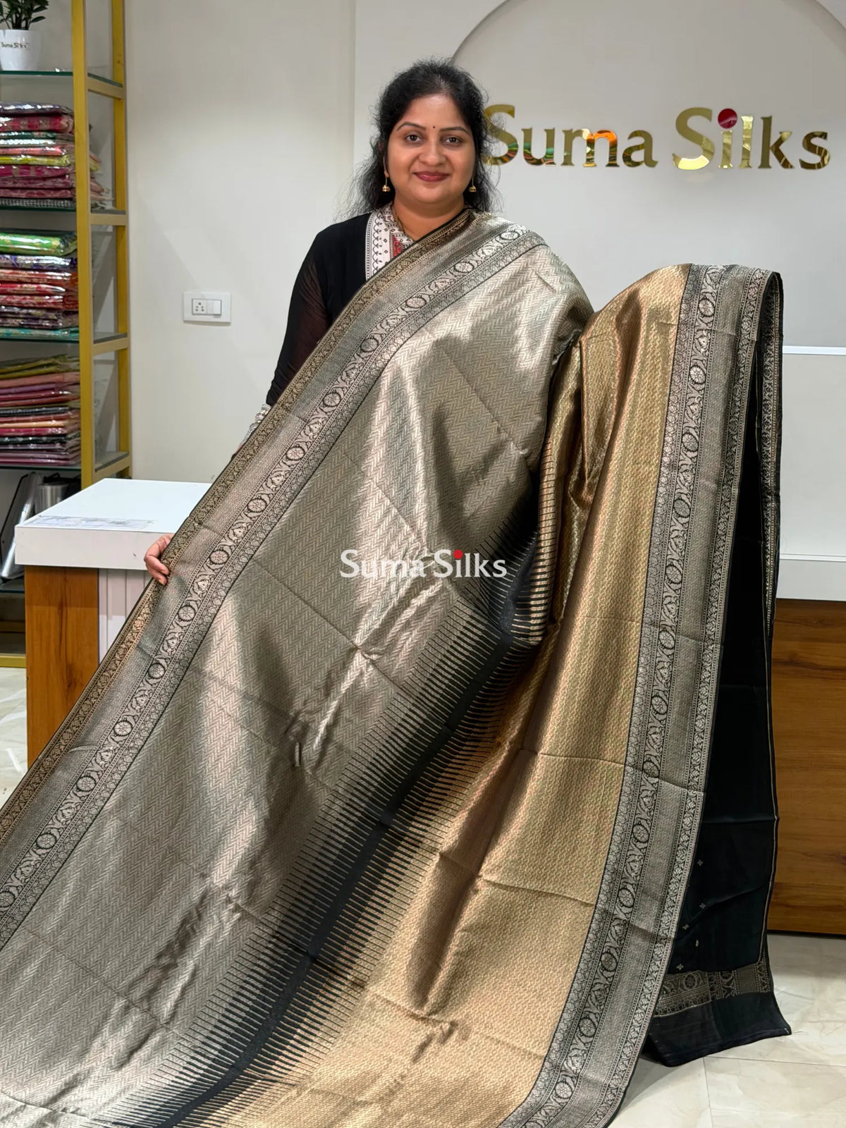 Tissue Temple Design Weaving Black
