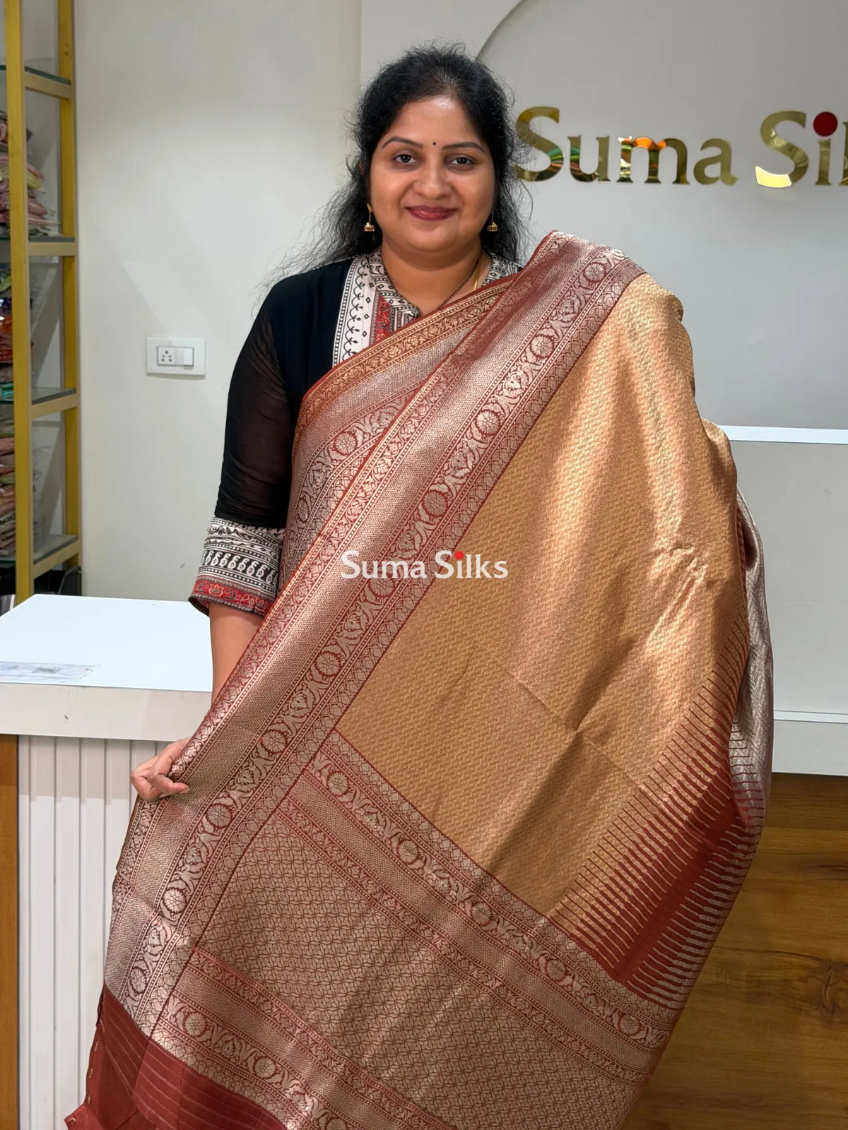 Tissue Temple Design Weaving Brown