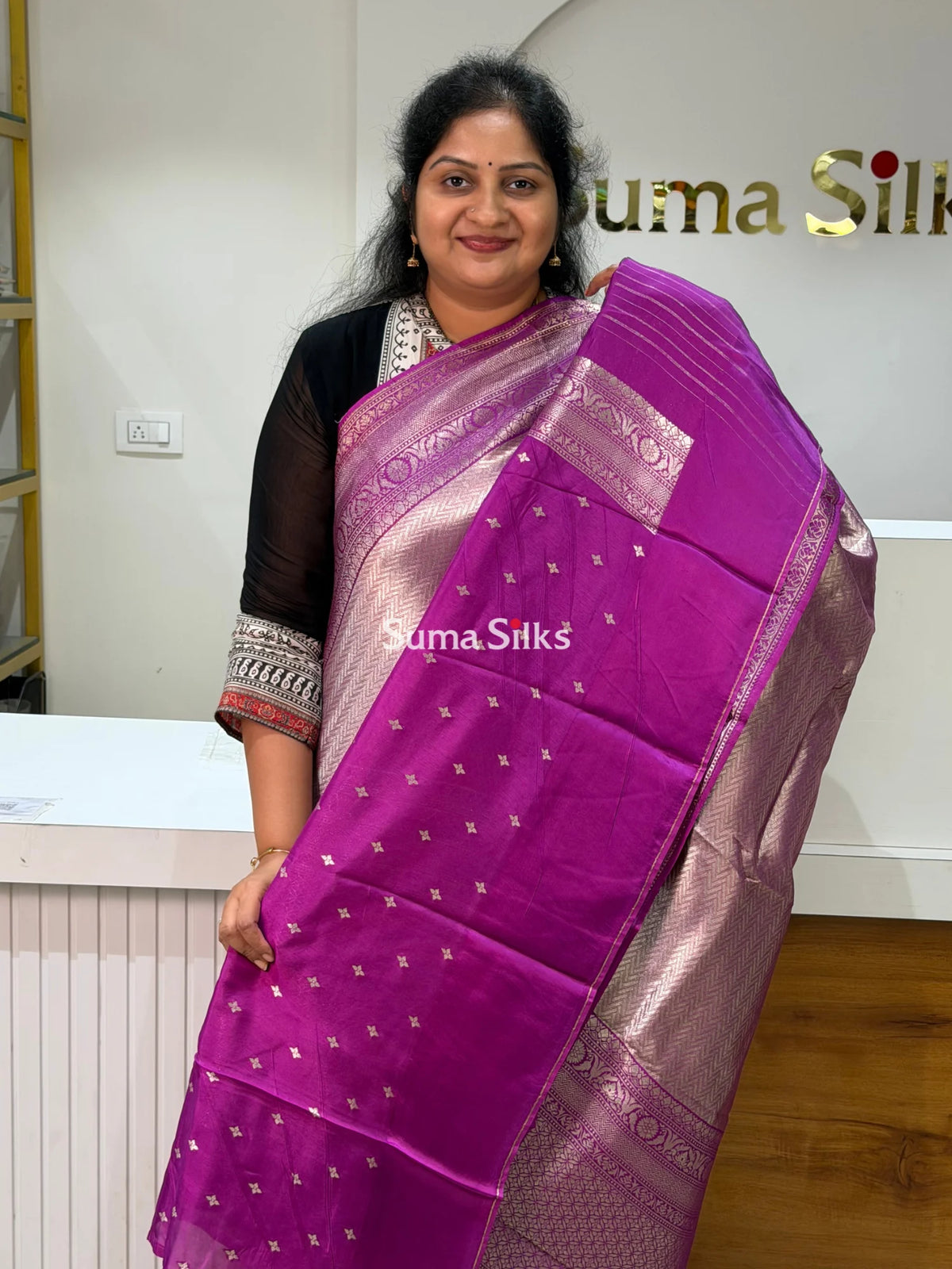 Tissue Temple Design Weaving Magenta